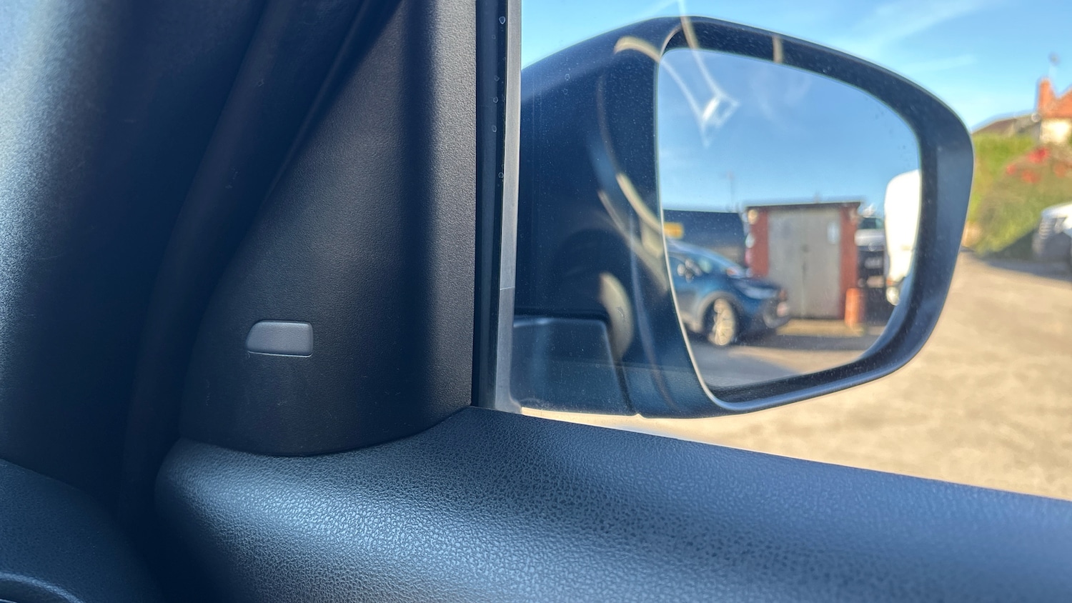 Used Nissan Juke 2019 for sale - 76707642: Photo 37