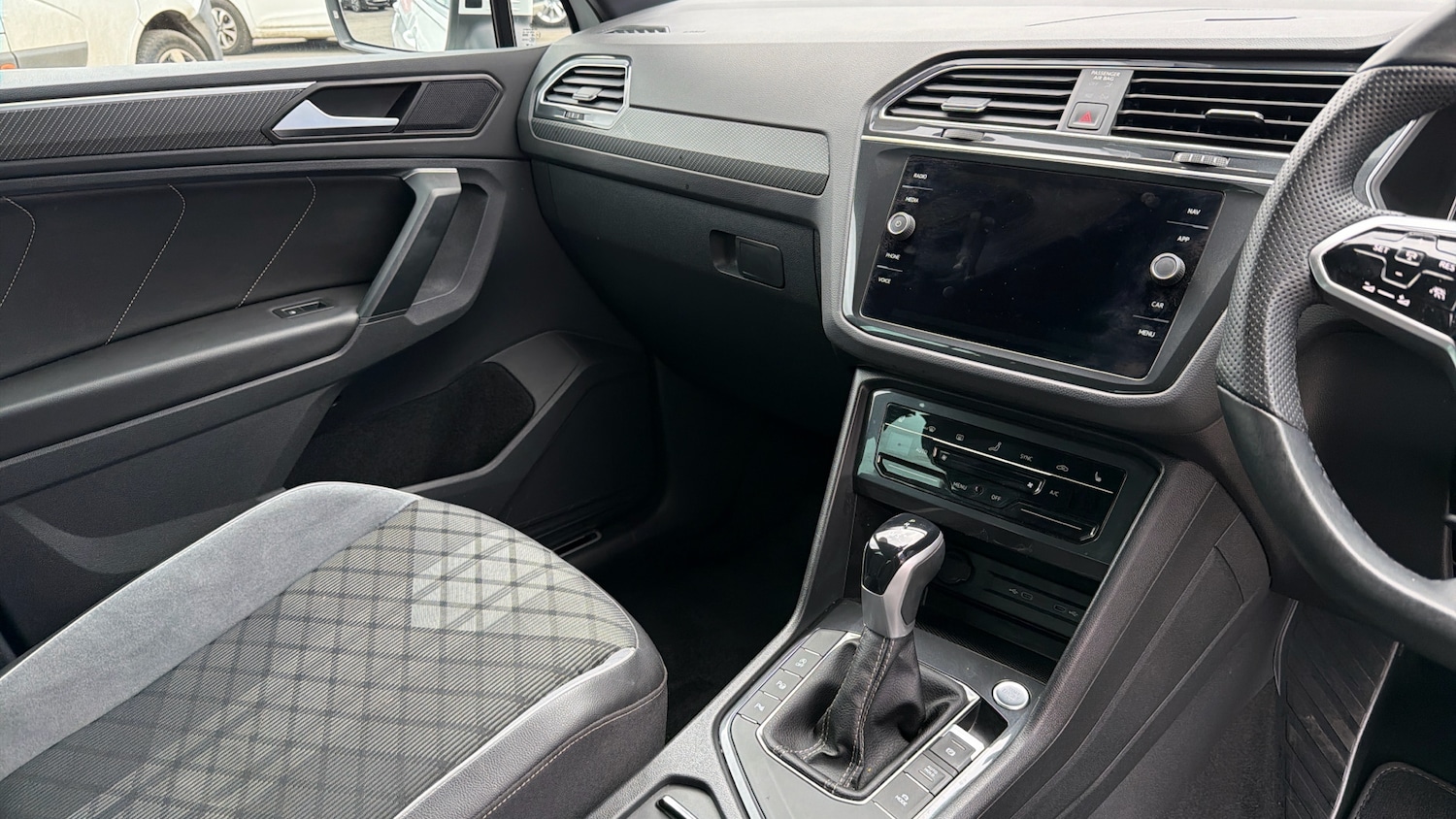 Used Volkswagen Tiguan 2023 for sale - 78224018: Photo 14