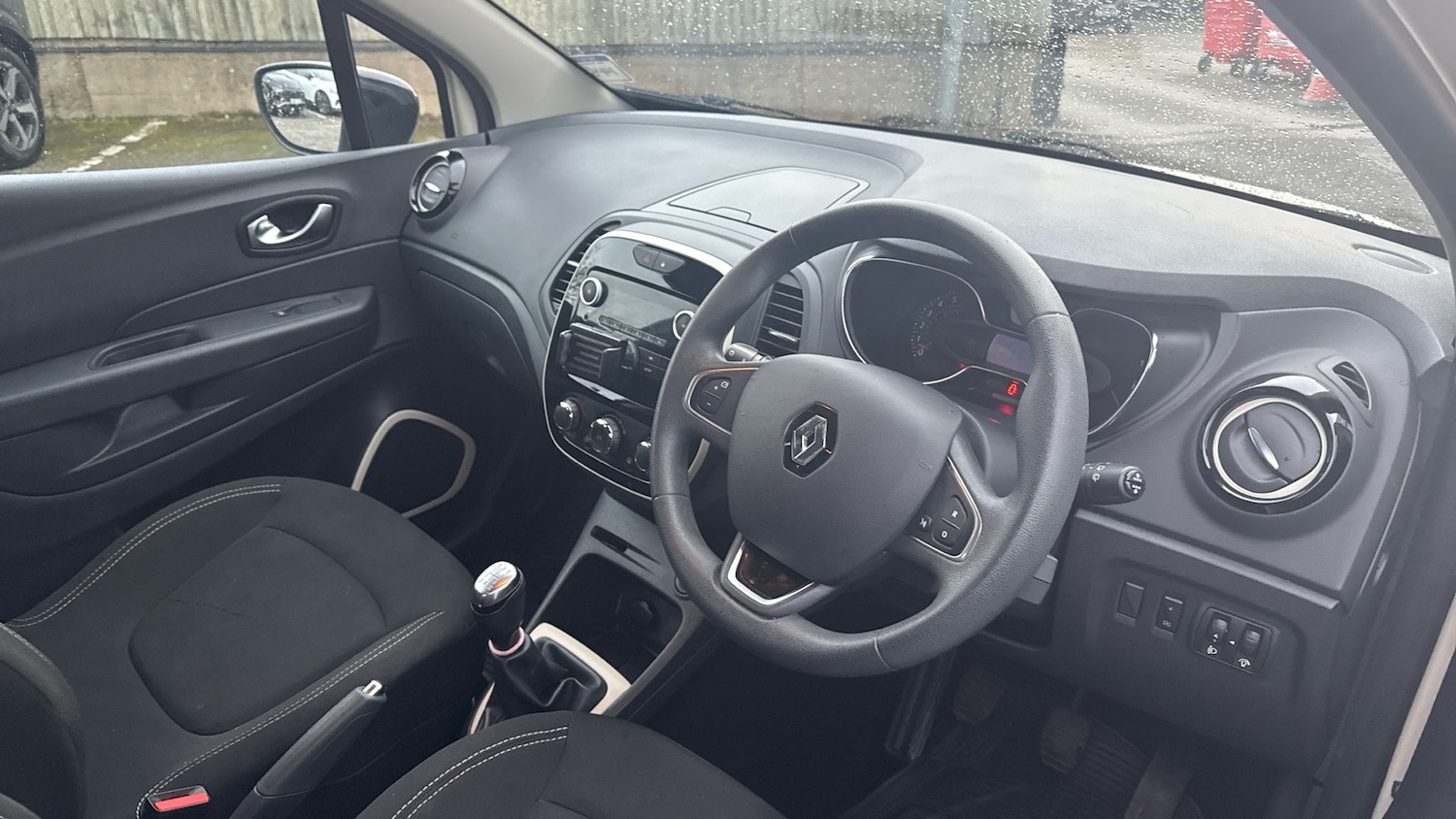 Used Renault Captur 2019 for sale - 78121195: Photo 11