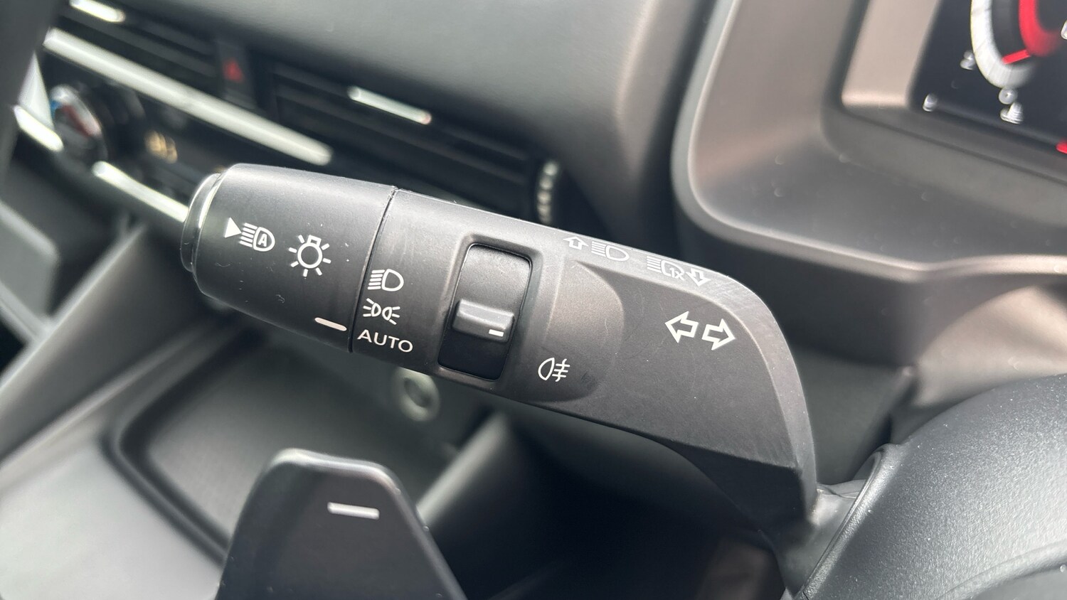 Used Nissan Qashqai 2024 for sale - 77743161: Photo 40