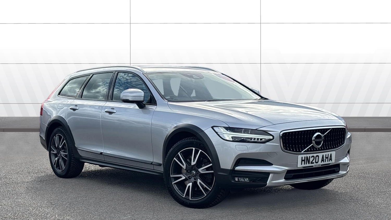 Used Volvo V90 2020 for sale - 76219057: Photo 1