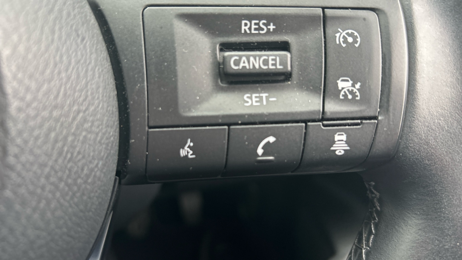 Used Nissan Qashqai 2021 for sale - 76340503: Photo 25