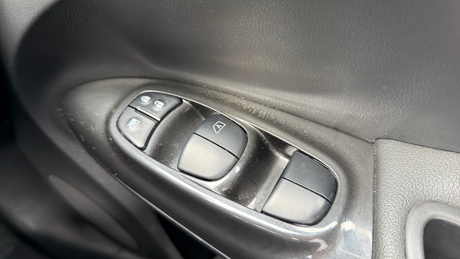 Used Nissan Juke 2019 for sale - 76131175: Photo 32