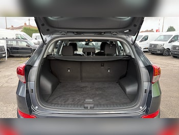 Used Hyundai TUCSON 2018 for sale - 76492075: Photo