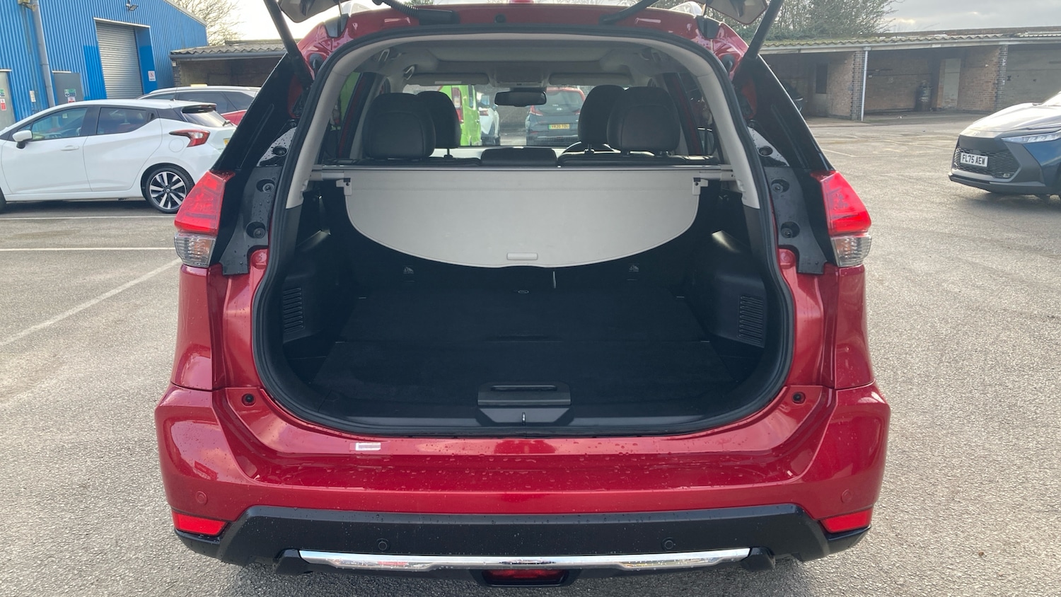 Used Nissan X-Trail 2018 for sale - 77689163: Photo 4