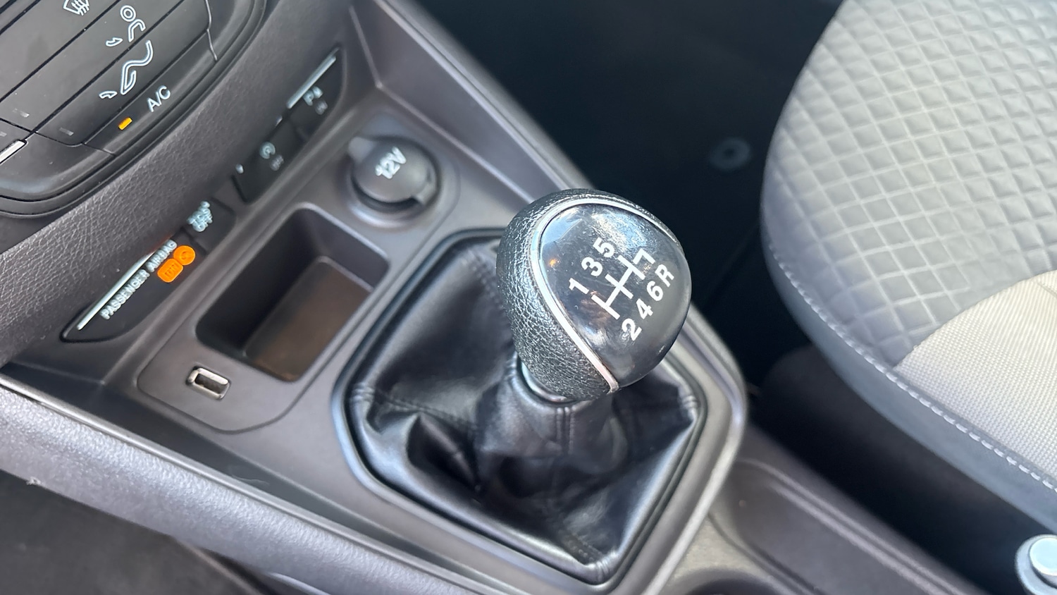 Used Ford Tourneo Courier 2019 for sale - 76114832: Photo 13