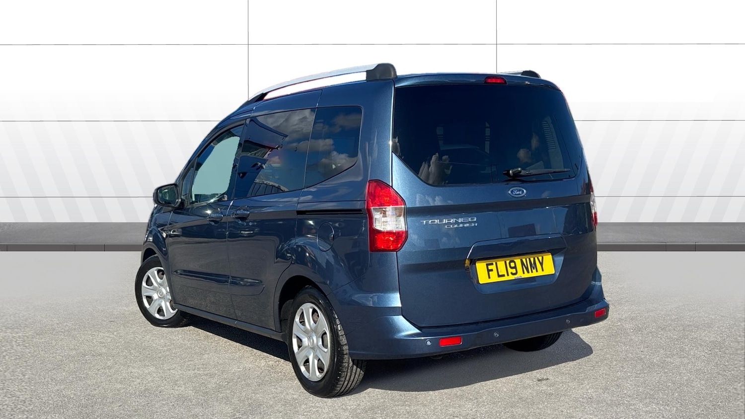 Used Ford Tourneo Courier 2019 for sale - 76114832: Photo 2