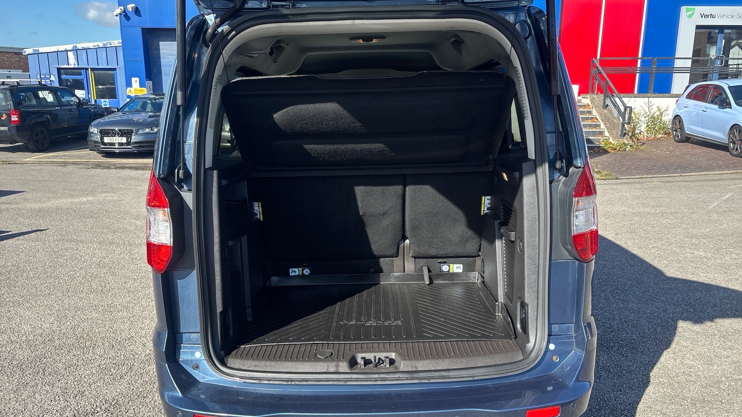 Used Ford Tourneo Courier 2019 for sale - 76114832: Photo 4