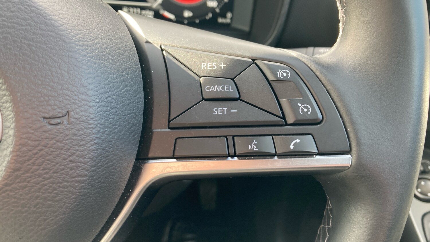 Used Nissan Juke 2024 for sale - 76181906: Photo 24