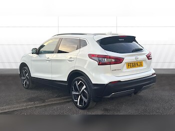 Used Nissan Qashqai 2018 for sale - 77283661: Photo