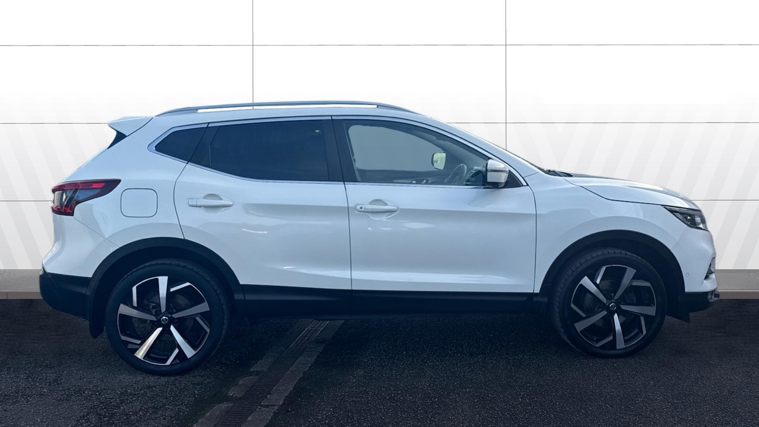 Used Nissan Qashqai 2018 for sale - 77283661: Photo 5