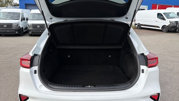 Used Kia XCeed 2020 for sale - 76234556: Photo 4
