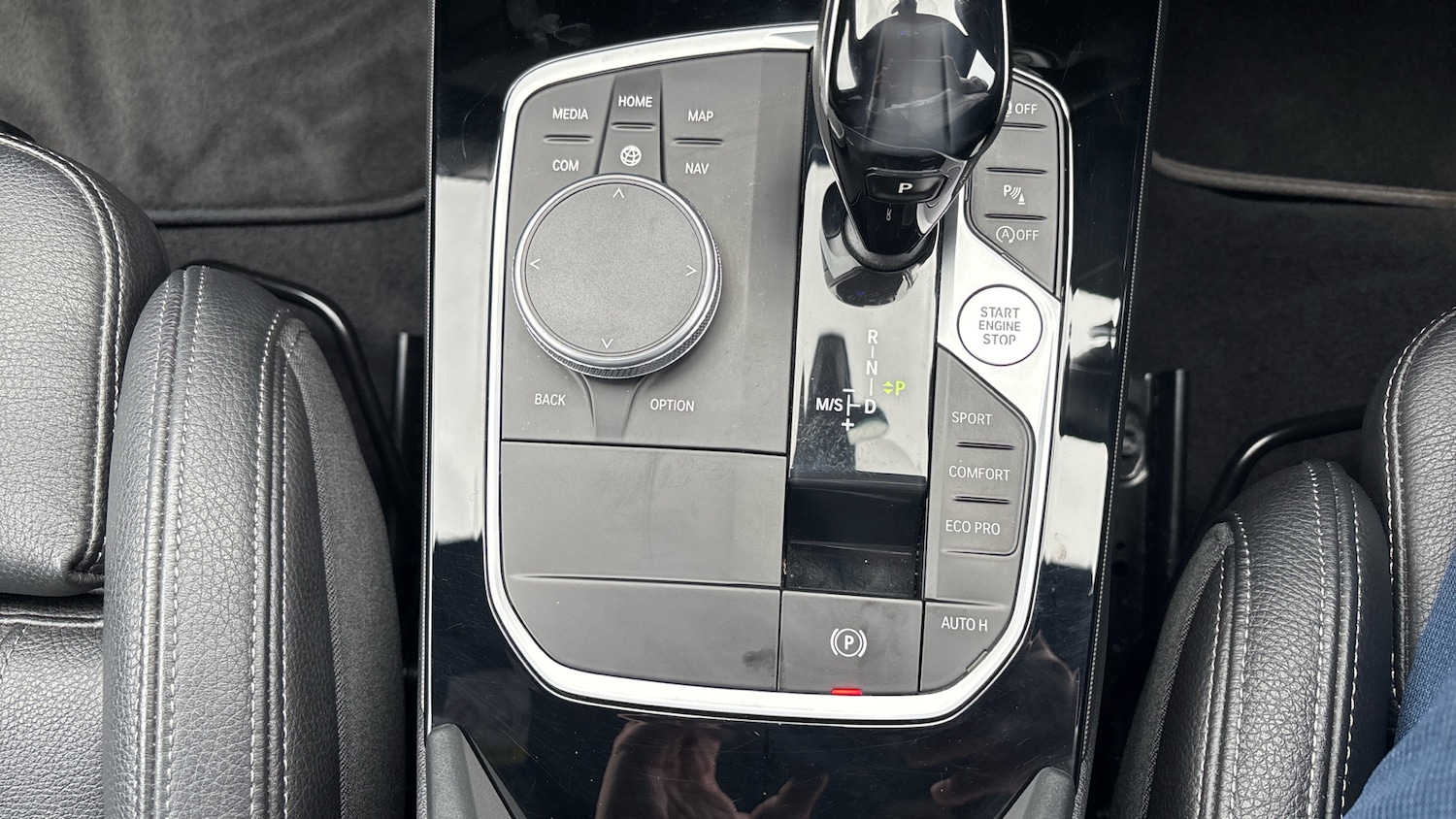 Vehicle 28