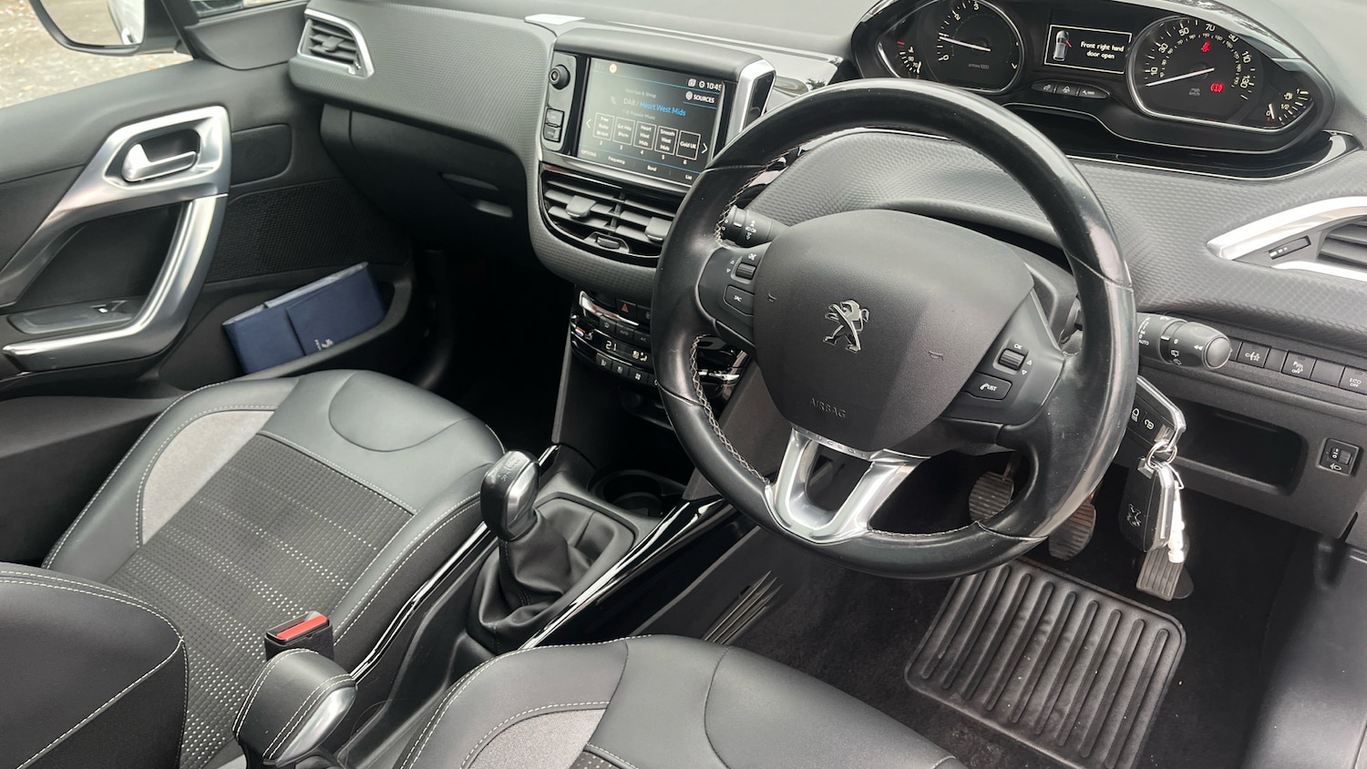 Used Peugeot 2008 2019 for sale - 76422271: Photo 11