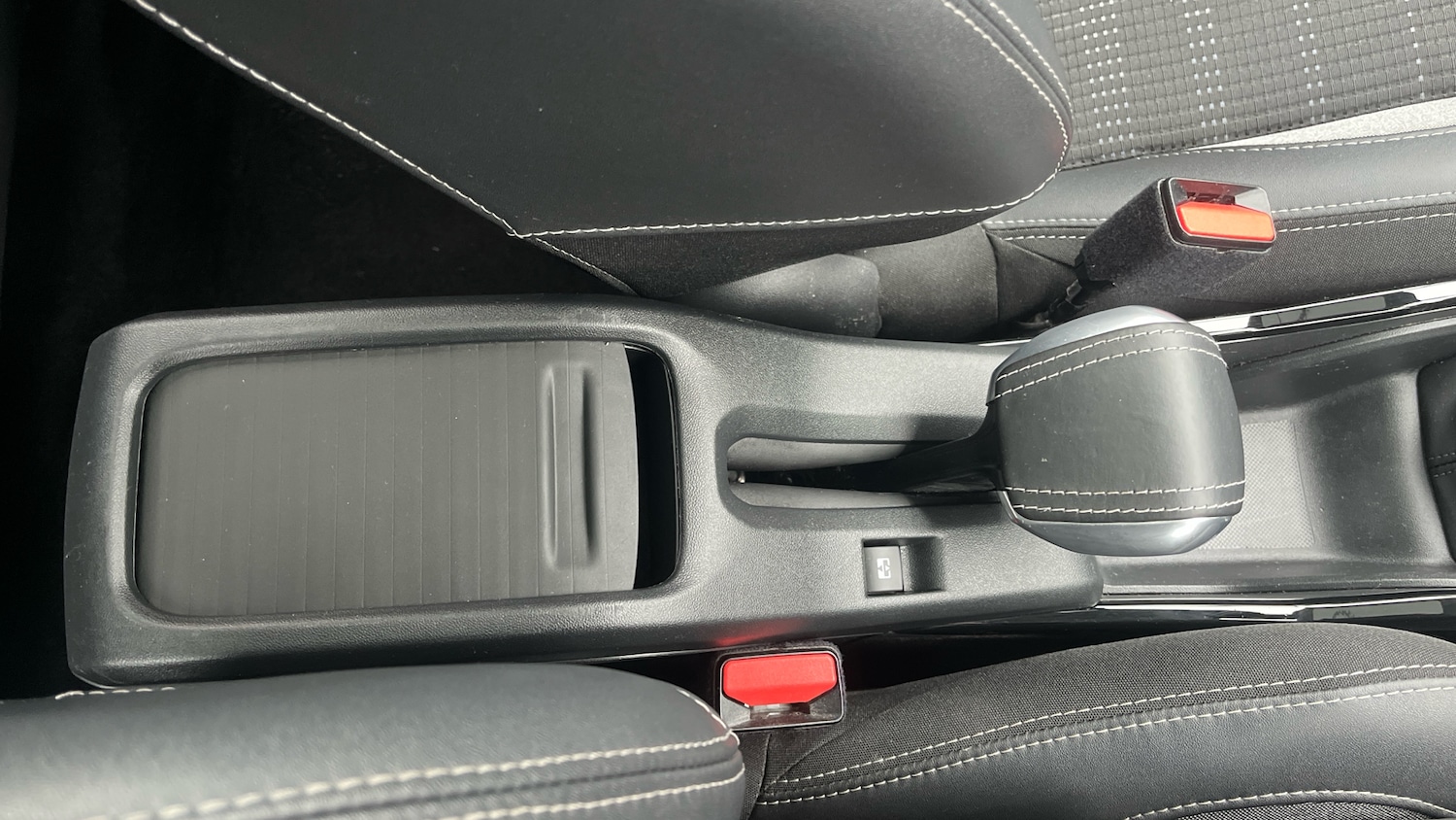 Used Peugeot 2008 2019 for sale - 76422271: Photo 27