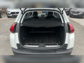 Used Peugeot 2008 2019 for sale - 76422271: Photo