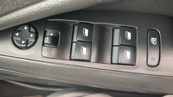 Used Vauxhall Crossland 2023 for sale - 75713453: Photo 27