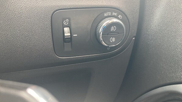Used Vauxhall Crossland 2023 for sale - 75713453: Photo 28