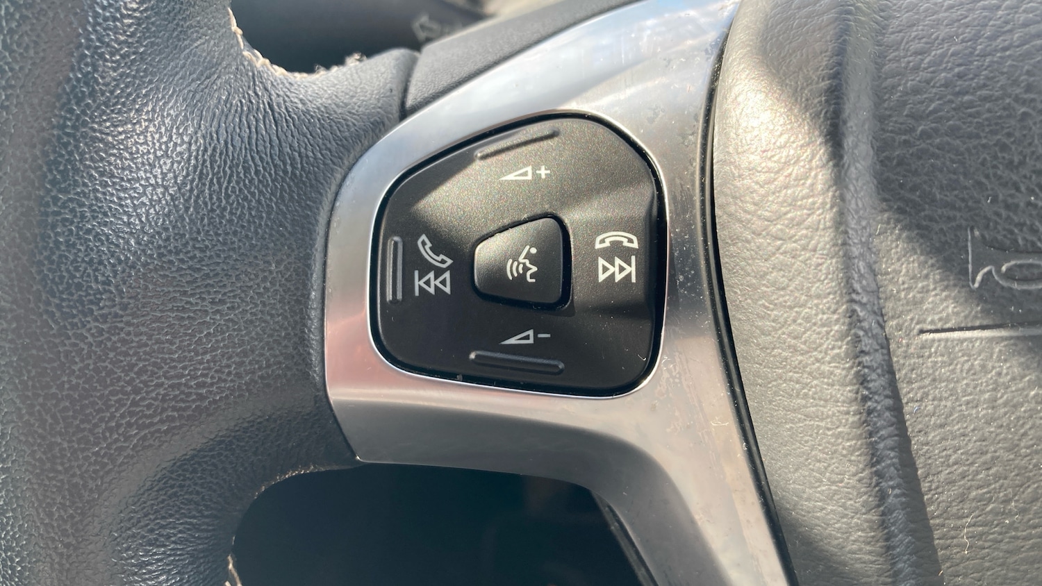 Used Ford Fiesta 2015 for sale - 76144556: Photo 27