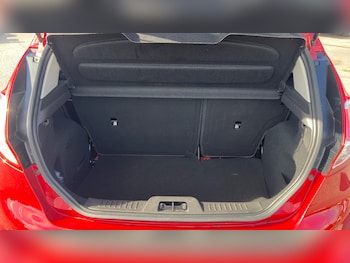 Used Ford Fiesta 2015 for sale - 76144556: Photo