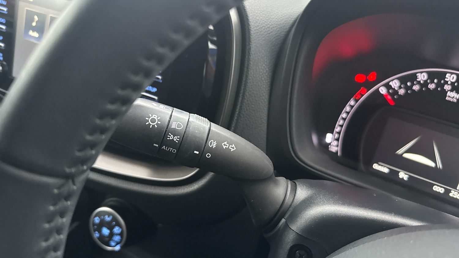 Used Toyota Aygo X 2023 for sale - 77324366: Photo 24