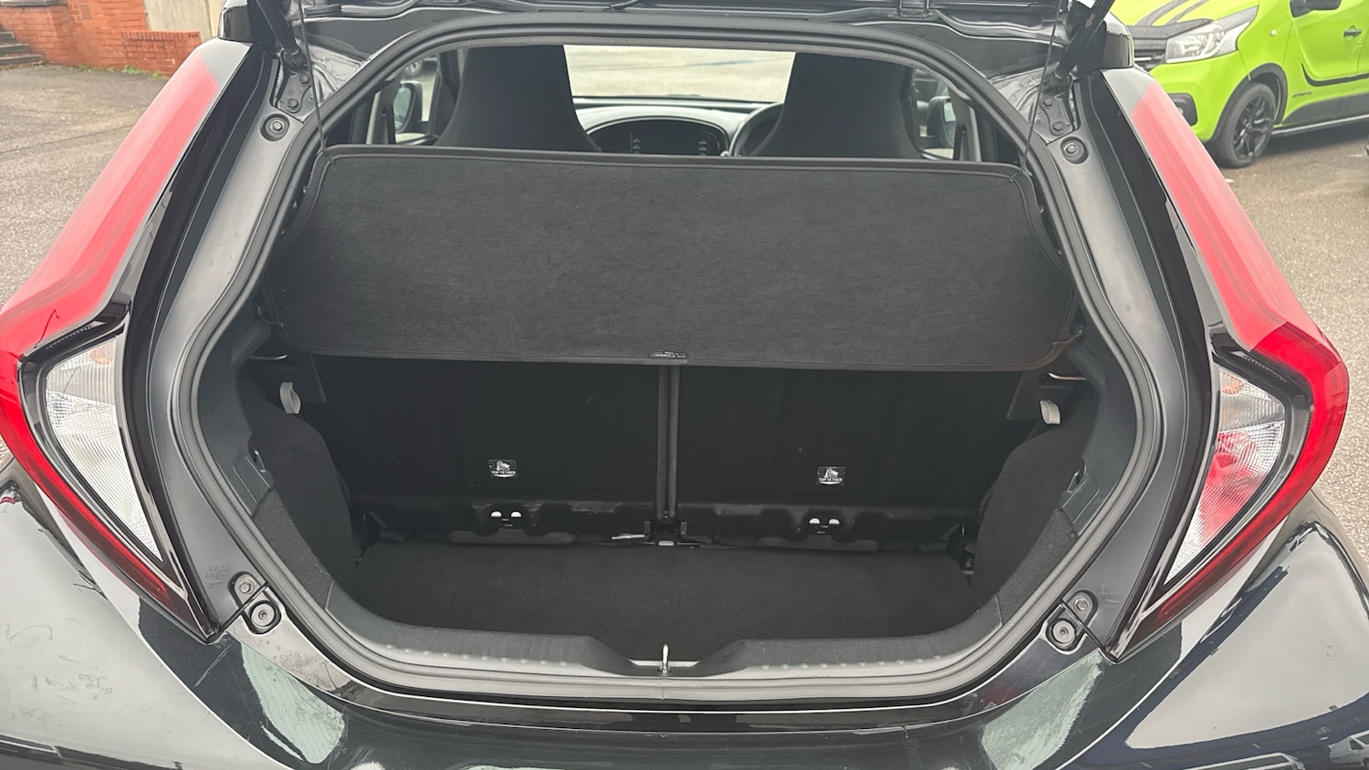 Used Toyota Aygo X 2023 for sale - 77324366: Photo 4