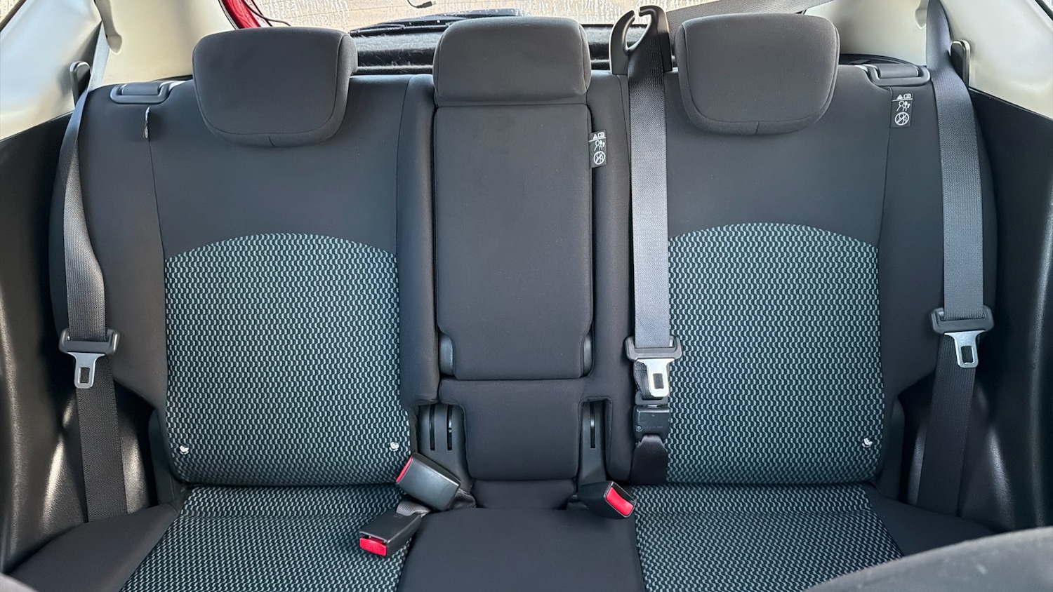 Used Nissan Note 2015 for sale - 77045573: Photo 15