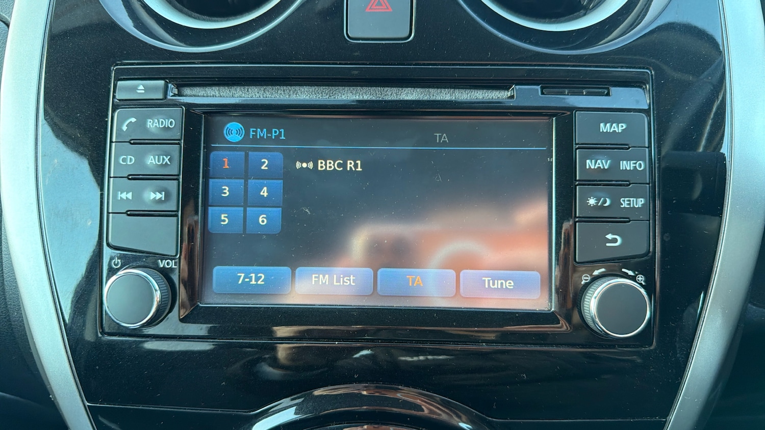 Used Nissan Note 2015 for sale - 77045573: Photo 25