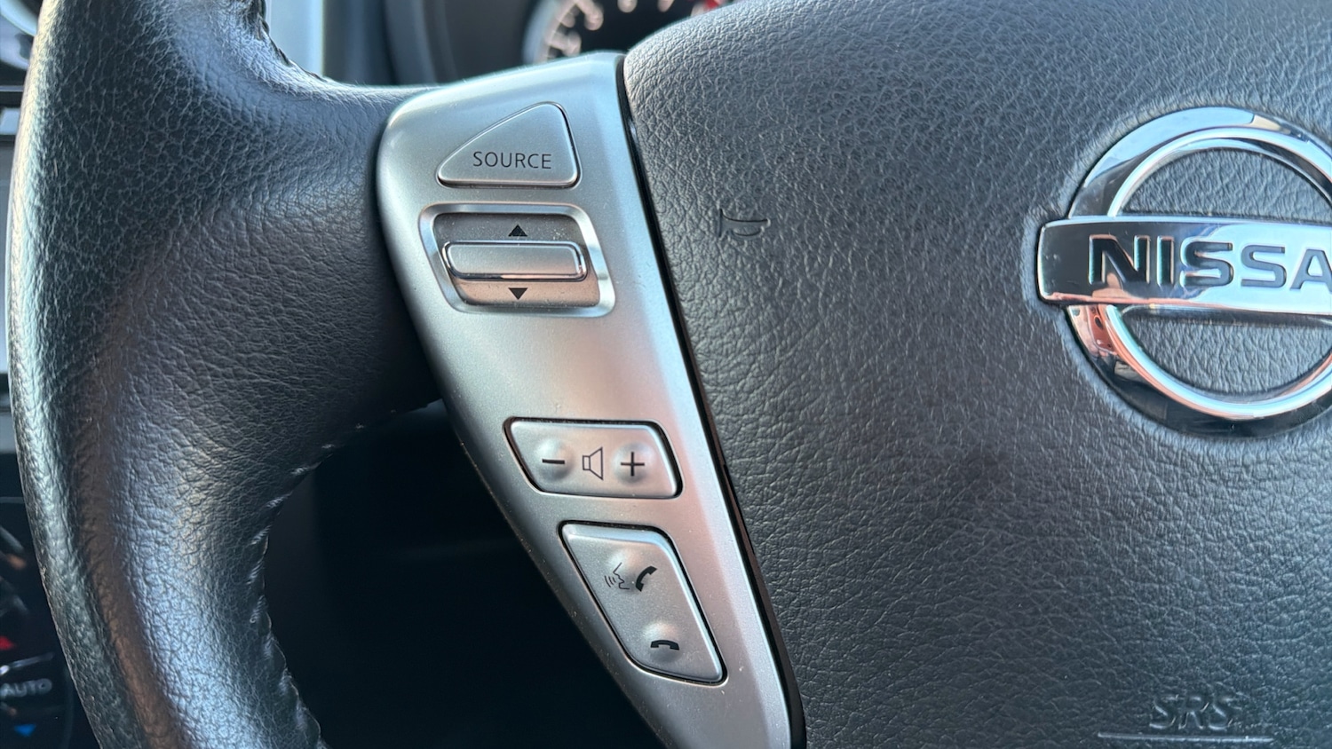 Used Nissan Note 2015 for sale - 77045573: Photo 28