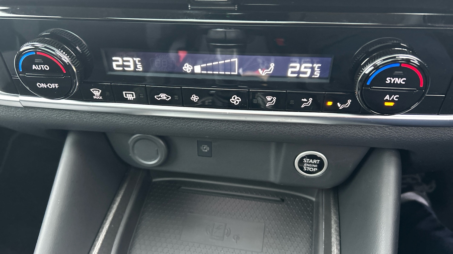 Used Nissan Qashqai 2024 for sale - 77023324: Photo 30