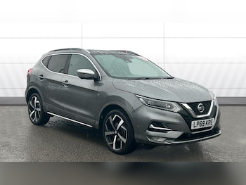 Nissan - Qashqai