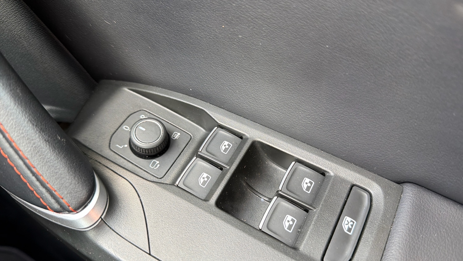 Used SEAT Leon 2020 for sale - 76405144: Photo 32