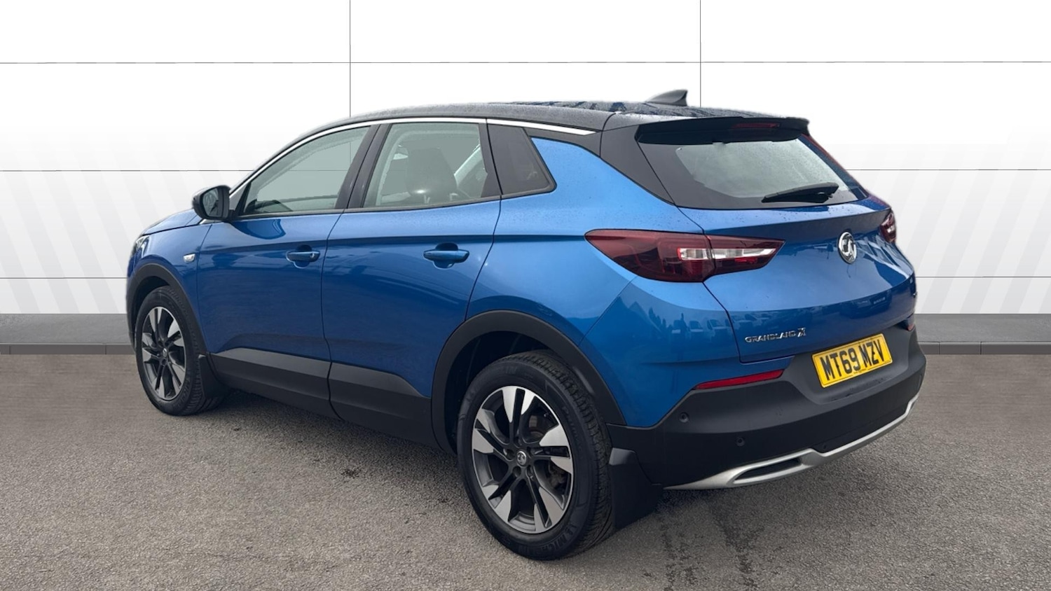 Used Vauxhall Grandland X 2019 for sale - 76541708: Photo 2