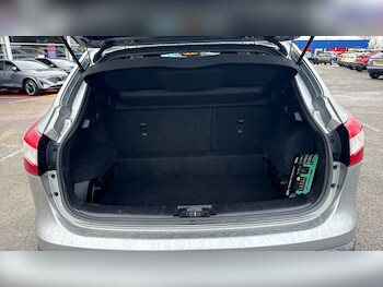 Used Nissan Qashqai 2016 for sale - 77570534: Photo