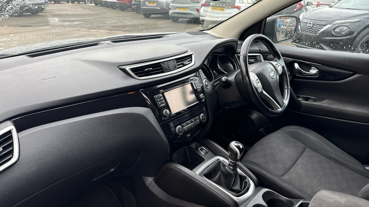 Used Nissan Qashqai 2016 for sale - 77570534: Photo 9