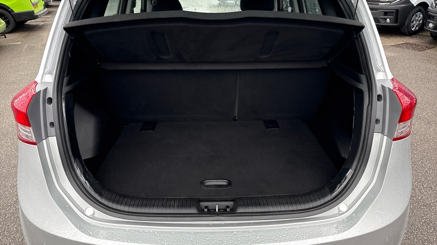 Used Hyundai Ix20 2019 for sale - 76555641: Photo 4