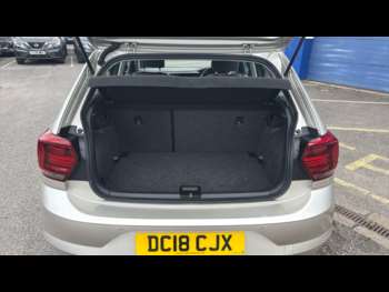 Used Volkswagen Polo 2018 for sale - 75396657: Photo