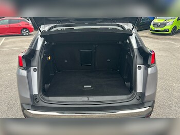 Used Peugeot 3008 2018 for sale - 78379611: Photo