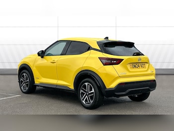 Used Nissan Juke 2024 for sale - 76183116: Photo 2