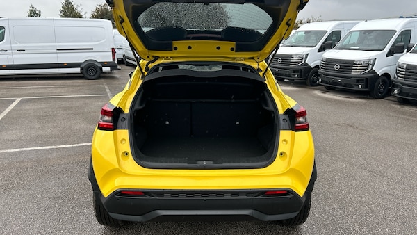 Used Nissan Juke 2024 for sale - 76183116: Photo 4