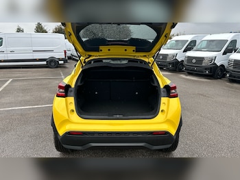 Used Nissan Juke 2024 for sale - 76183116: Photo 4