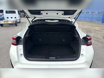 Used Nissan Juke 2023 for sale - 75894414: Photo