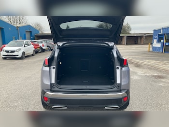 Used Peugeot 3008 2017 for sale - 77933904: Photo