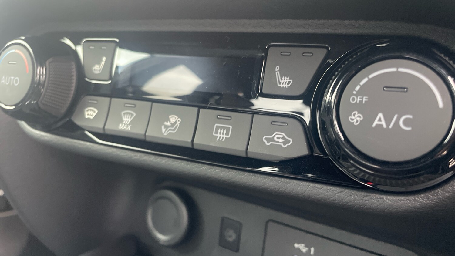 Used Nissan Juke 2025 for sale - 76205948: Photo 30