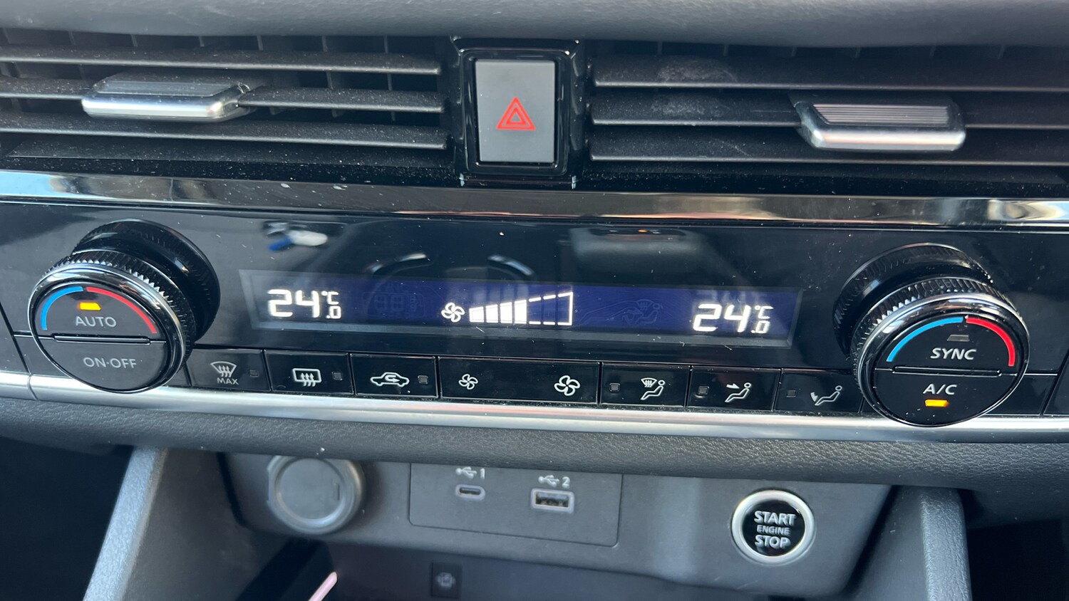 Used Nissan X-Trail 2024 for sale - 77802255: Photo 27