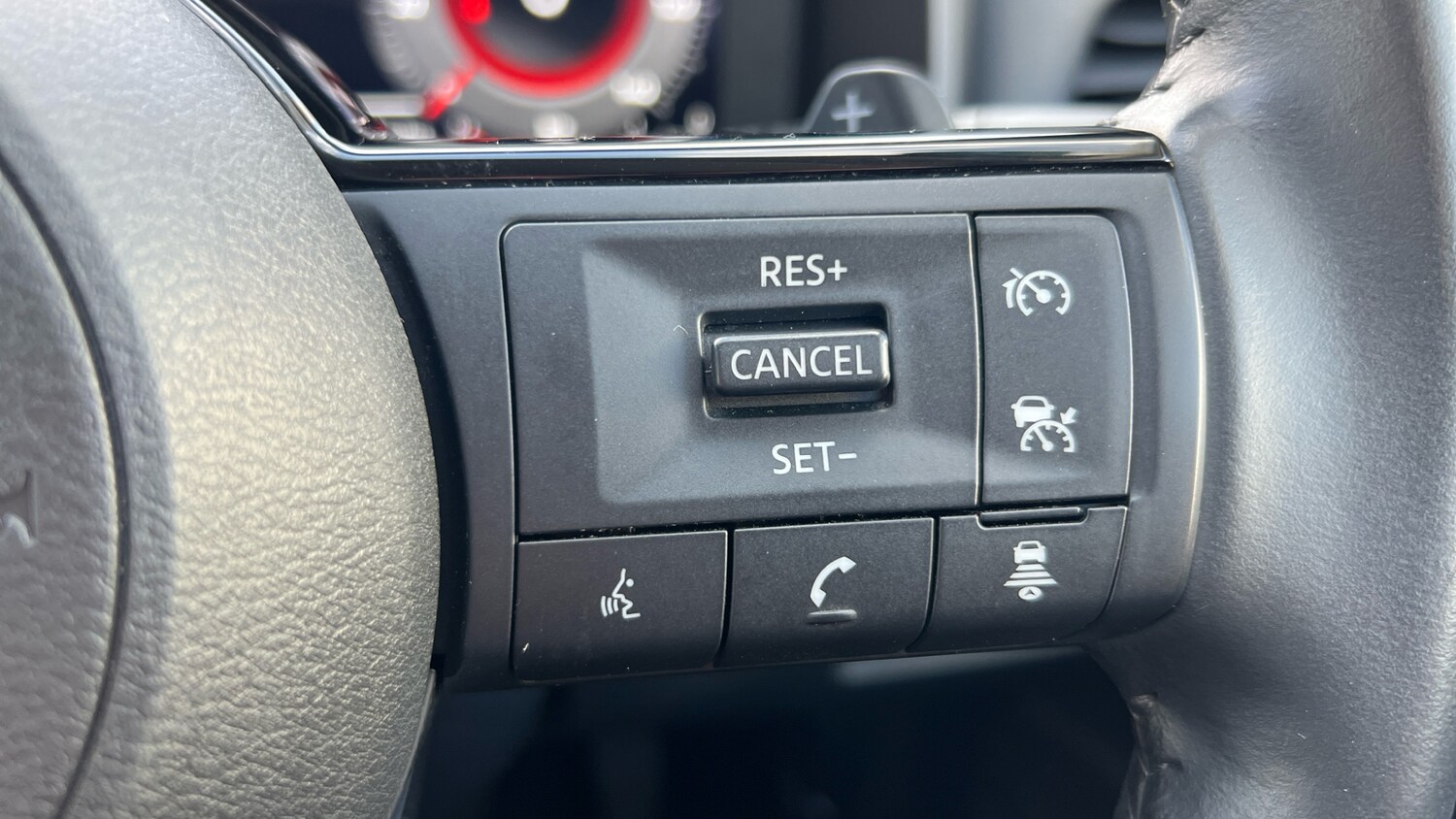 Used Nissan X-Trail 2024 for sale - 77802255: Photo 35