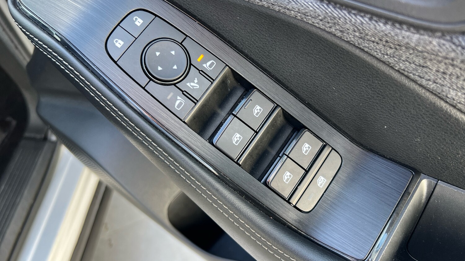 Used Nissan X-Trail 2024 for sale - 77802255: Photo 41