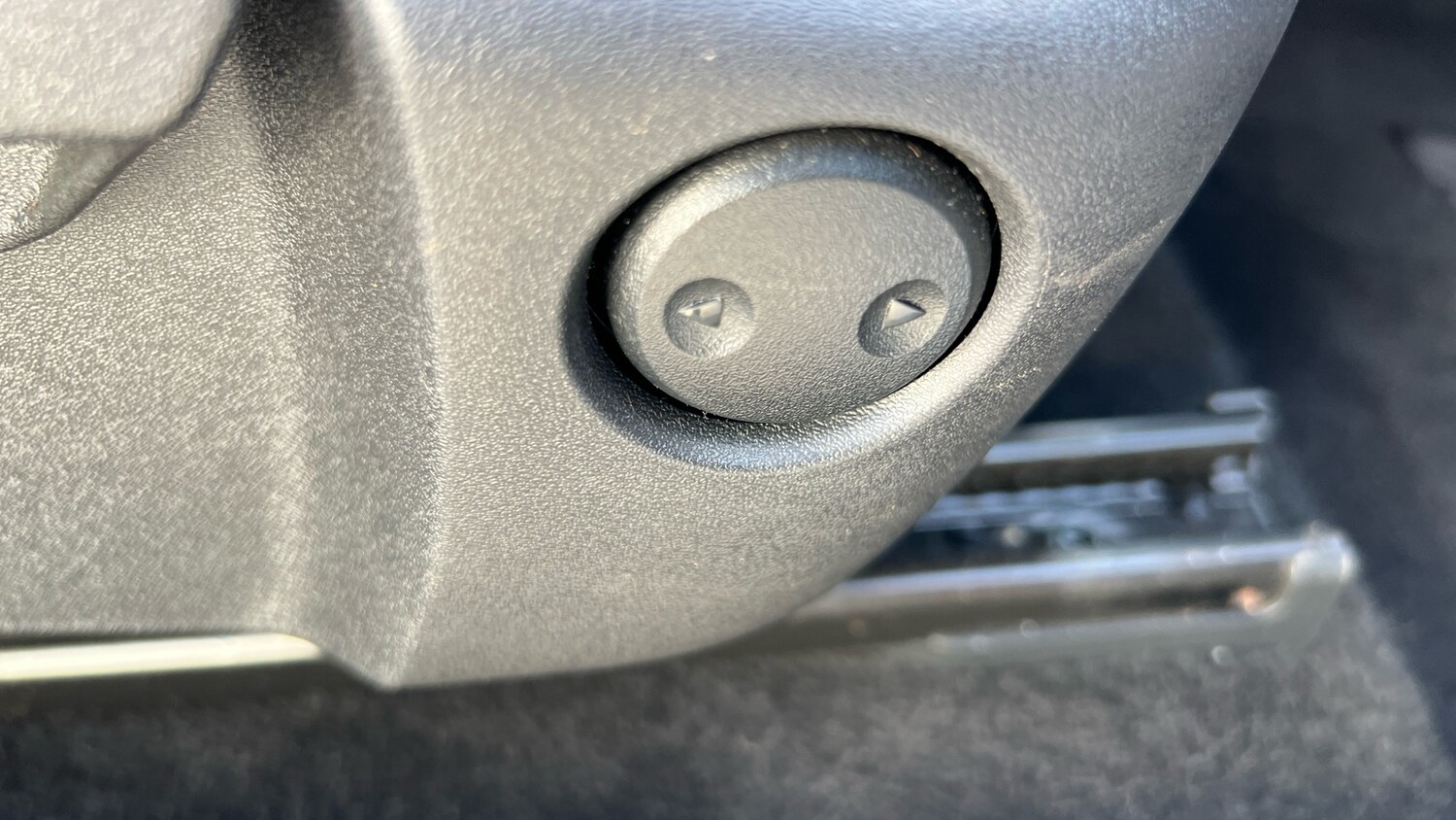 Used Nissan X-Trail 2024 for sale - 77802255: Photo 42