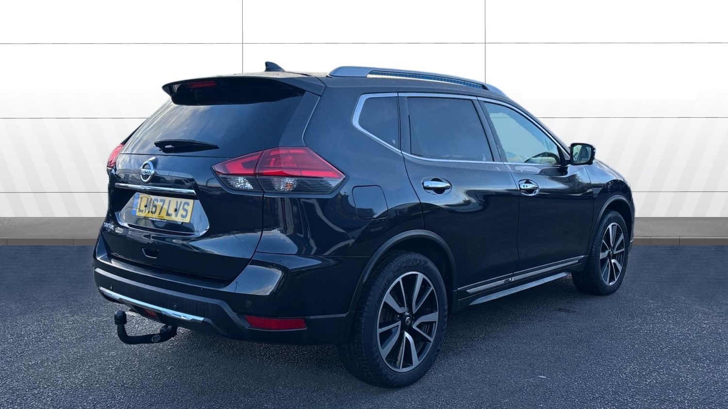 Used Nissan X-Trail 2017 for sale - 77023318: Photo 2