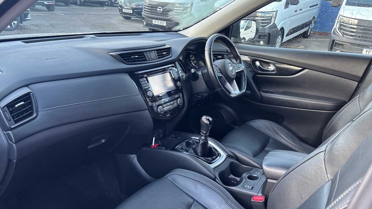 Used Nissan X-Trail 2017 for sale - 77023318: Photo 9